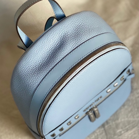 Michael Kors ❌SOLD🎁Kenly Backpack NWT - Picture 6 of 8